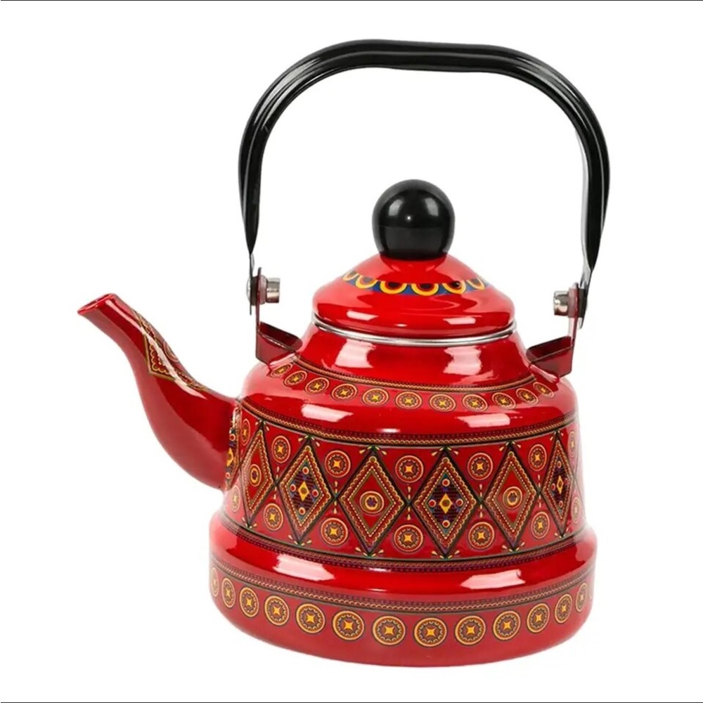 Red tea pot